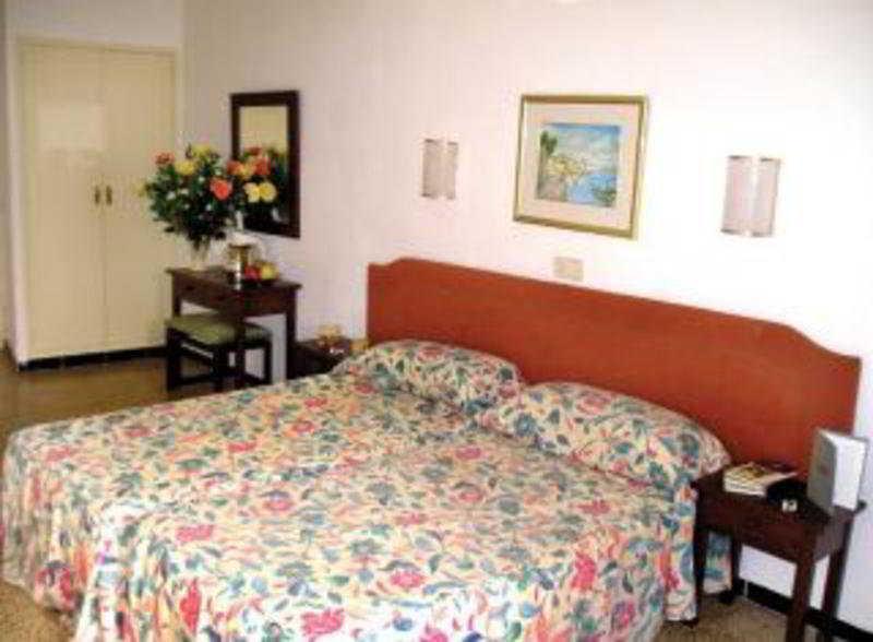 Mix Peru Playa Hotel ปลายาเดปัลมา ภายนอก รูปภาพ